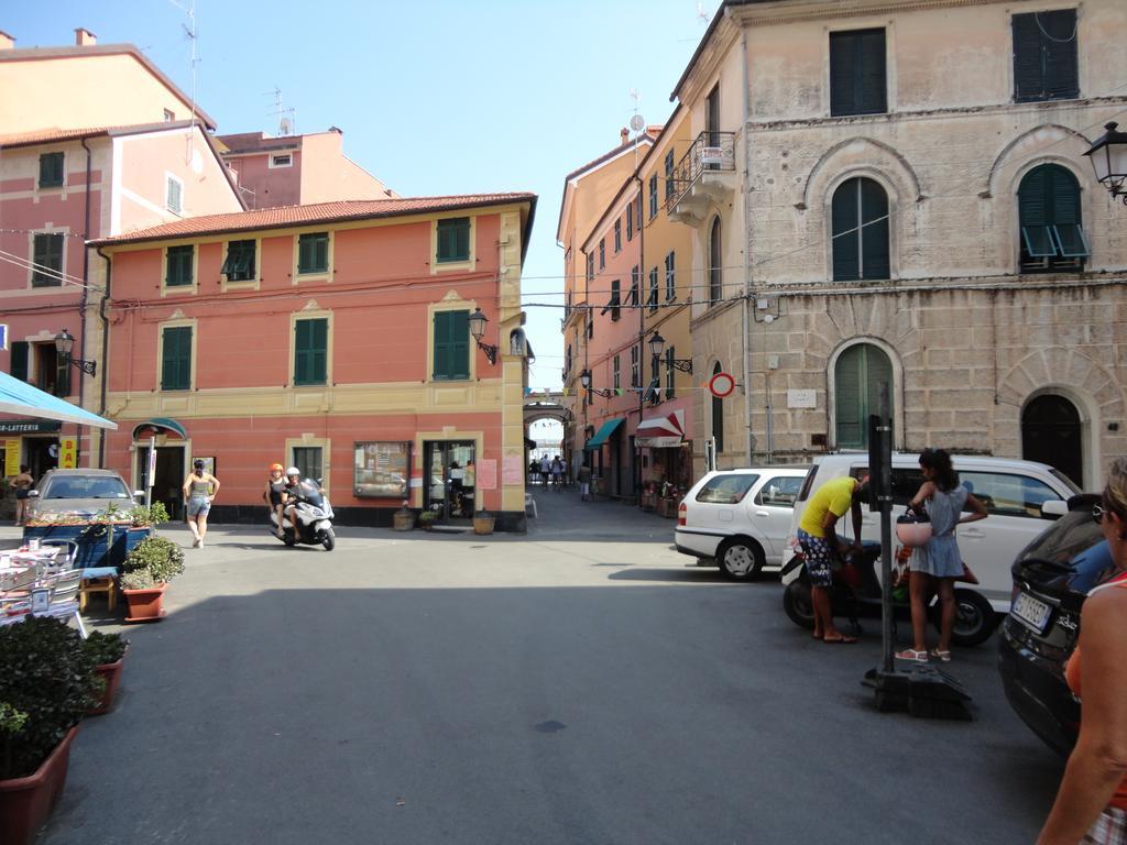 Varazze Centro Exterior foto