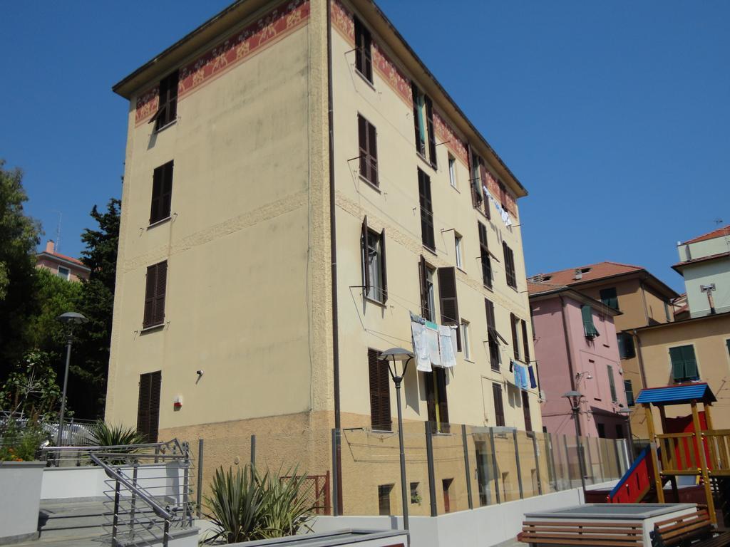 Varazze Centro Exterior foto