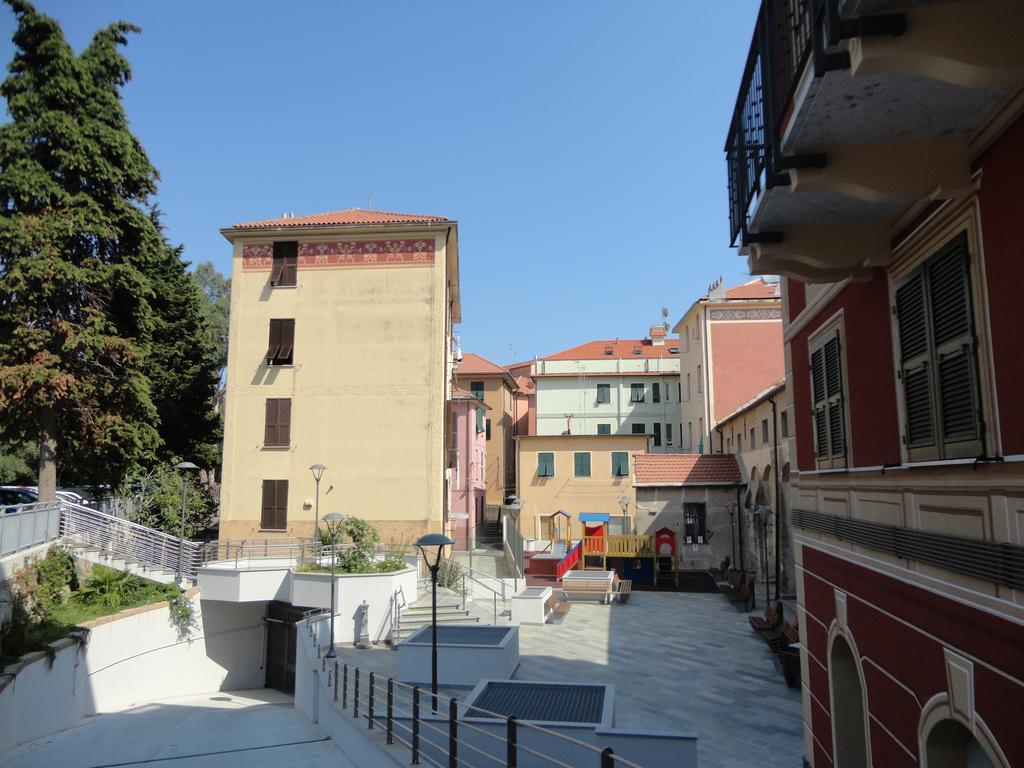 Varazze Centro Exterior foto